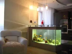 Akvarium kvartira fotosuratidagi qism sifatida