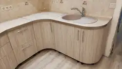 Фото радиусных кухонь