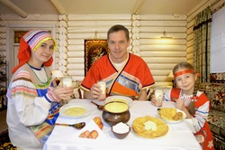 Rus Oshxonasi Rasmlar