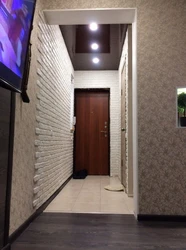 Хрущев дизайнындағы ас үй дәлізі