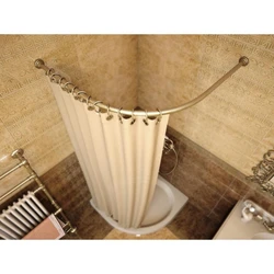 Corner bathroom curtains photo