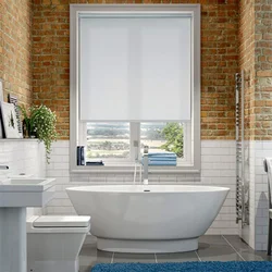 Bathroom blinds photo