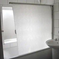 Bathroom blinds photo