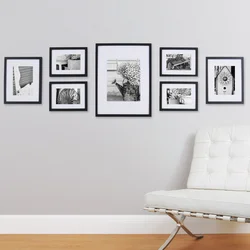 Ас үйдің қабырғасына фотосуреттерді орналастыру