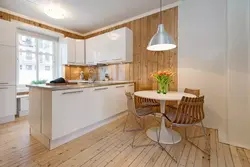 Wood-effect wallpaper in the kitchen interior