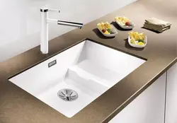 Undermount kitchen sink photo