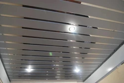 Photo of aluminum ceilings in the bathroom