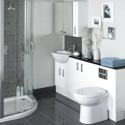 Bathroom design with built-in bathtub