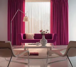 Fuchsia дар дохили ҳуҷраи зиндагӣ