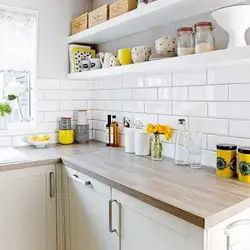 Тарҳи акс пешдомани ошхона бо countertop сафед