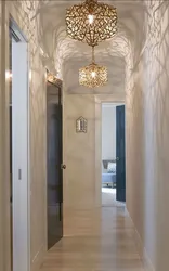 What kind of chandeliers in the hallway photo