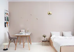 Painting walls in light colors in the apartment photo