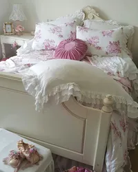 Shabby chic bedroom photo