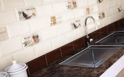 Сафолҳои сафолӣ дар ошхона акс