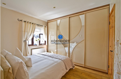 Wardrobe in bedroom renovation photo