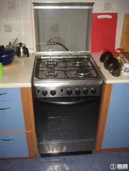 Як паставіць газавую пліту на кухні фота