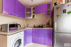 Purple small corner kitchen photo