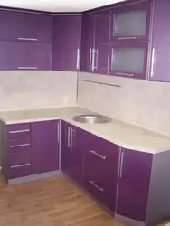 Фіялетавая кухня кутняя маленькая фота