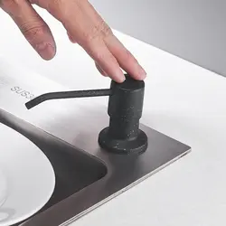 Oshxonaning ichki qismi uchun detarjan dispenseri