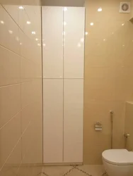 Убудаваныя шафы ў ванным пакоі дызайн фота