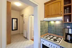 Design Of A One-Room Kitchen In The Hallway