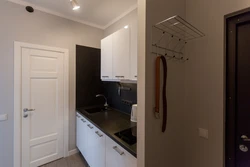 Design of a one-room kitchen in the hallway