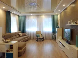 Suspended ceiling in the hall 16 sq m photo in the apartment