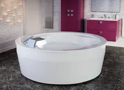 Round bathtub photo design