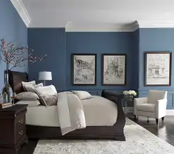 Brown and blue in the bedroom interior