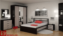 Bedroom set lots of furniture photo