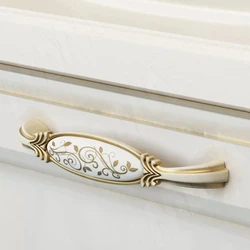 Classic kitchen handles photo