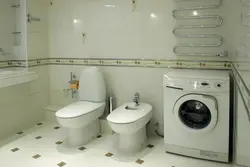 Bathroom design with toilet and bidet