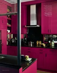 What colors goes with black in the kitchen interior