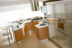 Kitchen design with outside corner