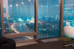 Манзараи сурат аз тирезаи квартира