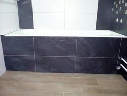 Bathroom screen made of tiles photo