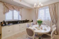 Классические шторы на кухню фото в интерьере