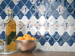 Arabesque tiles in the kitchen interior photo