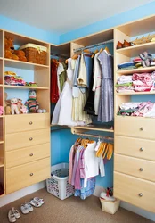 Dressing room design for children's room