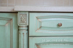 Kitchen color patina photo