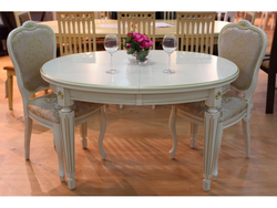 Oval dining table for kitchen photo