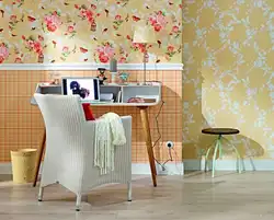 Wallpapered kitchen design