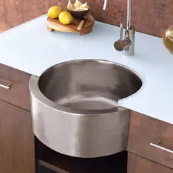 Kitchen design with round sinks