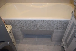 Photo of a bathroom with a foot niche