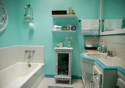 Bath design with painted walls photo