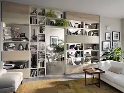 Стеллаж в интерьере кухни гостиной