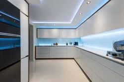 Photo of the ceiling in the kitchen 10 square meters