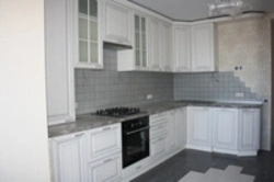 Silver kitchen photo