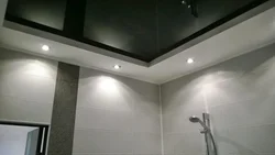 Чорная столь у ванным пакоі фота