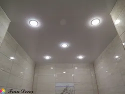 How to arrange lamps in the bathroom photo